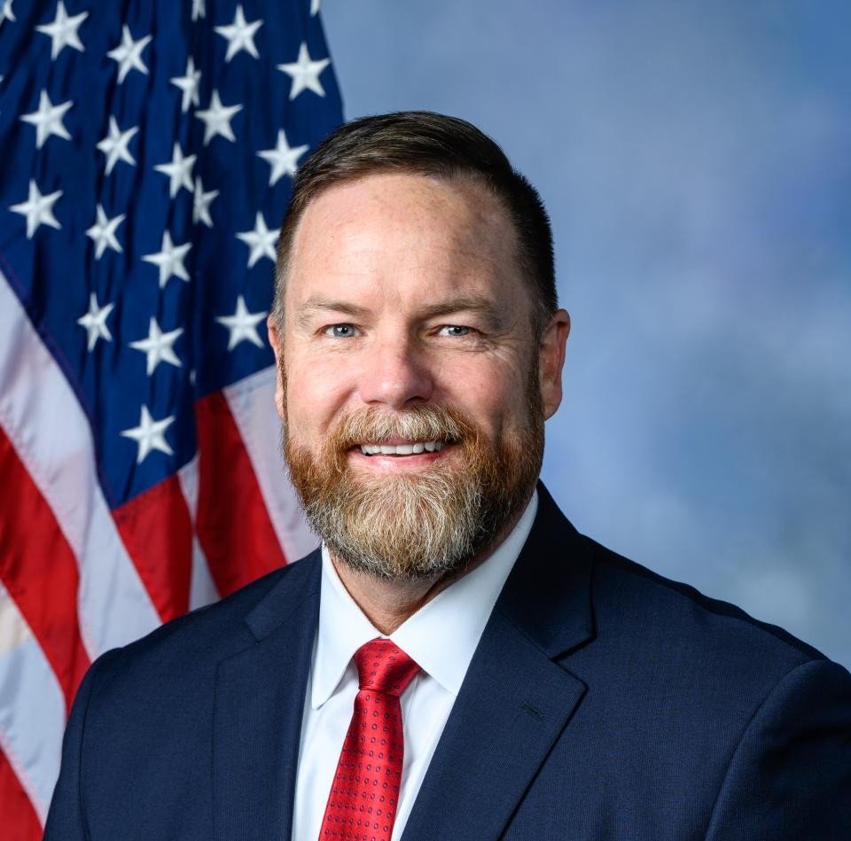 Aaron  Bean
